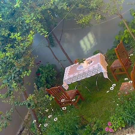 Guri Guest House โปกราเดซ ภายนอก รูปภาพ